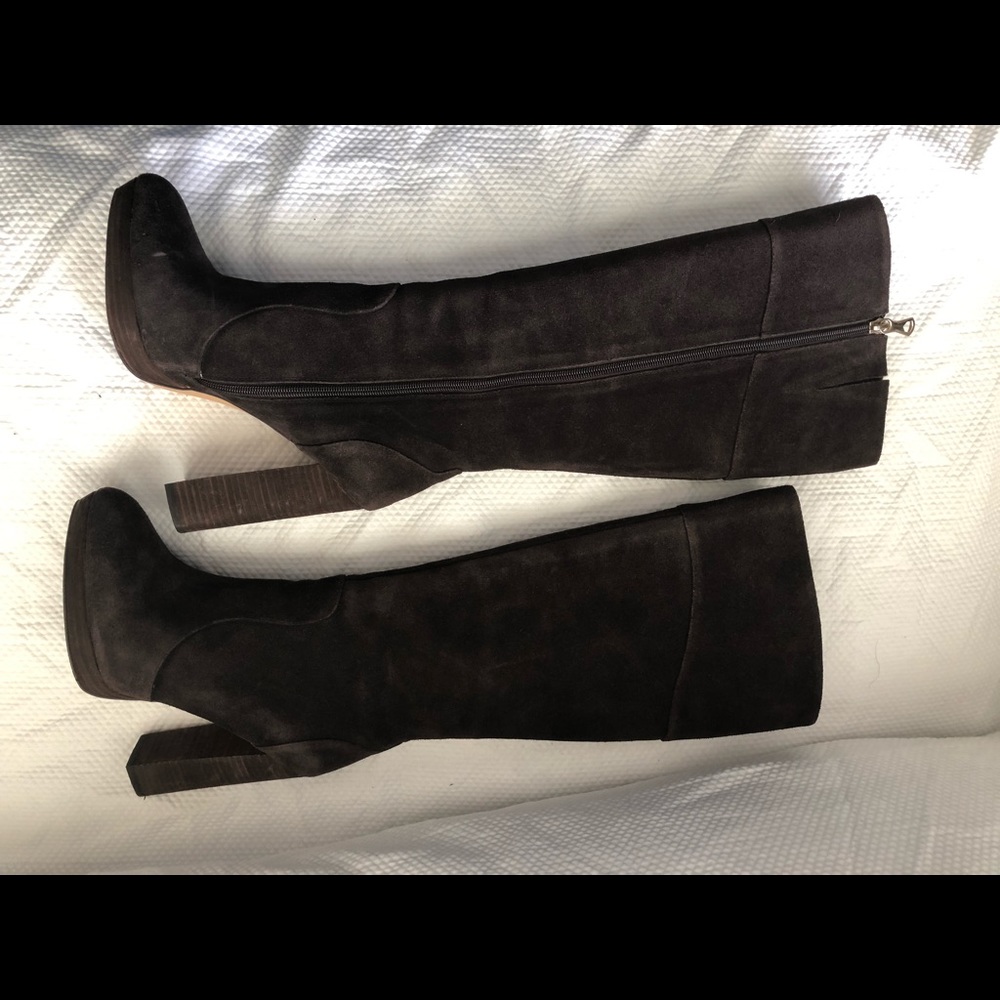 BCBG Max Azria Brown Knee High Platform Boots